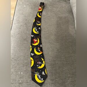 Vintage 1995/1996 Looney Tunes Halloween Neck Tie